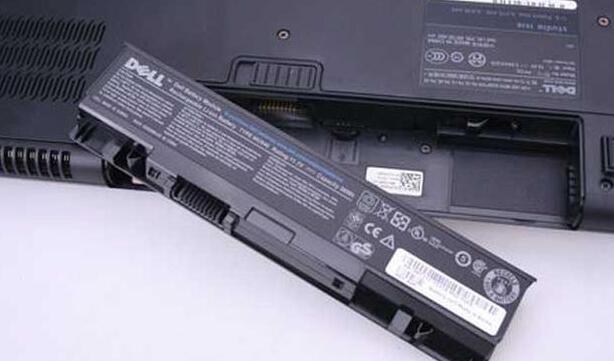 Win10开机后显示器无信号怎么办?