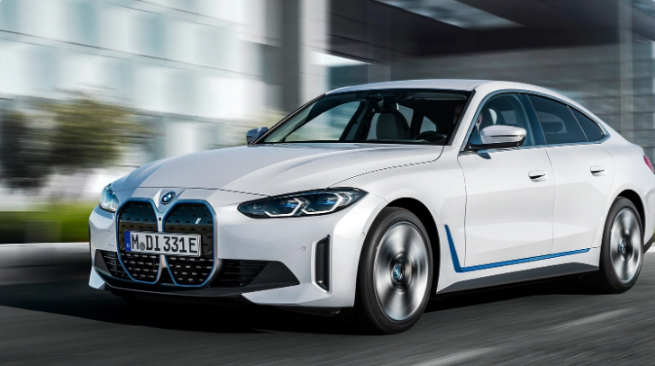 宝马公司将投资 17 亿美元在美国生产电动汽车