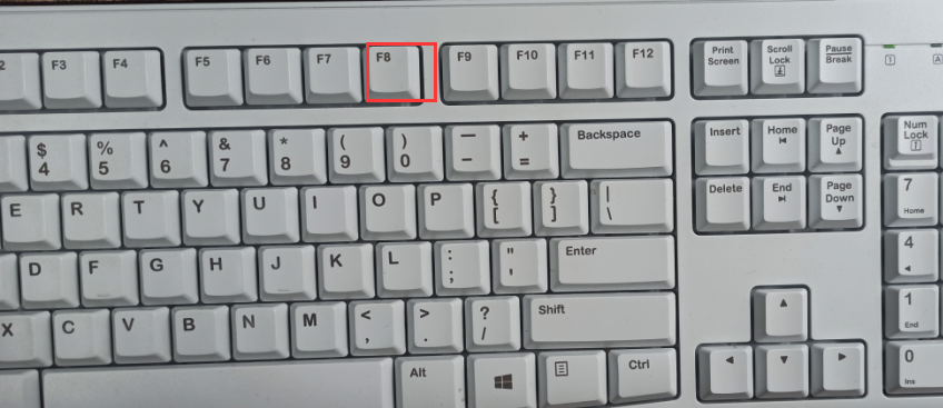 win7进不了系统怎么修复？