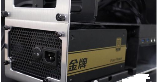 Win7旗舰版电脑反应慢怎么办？