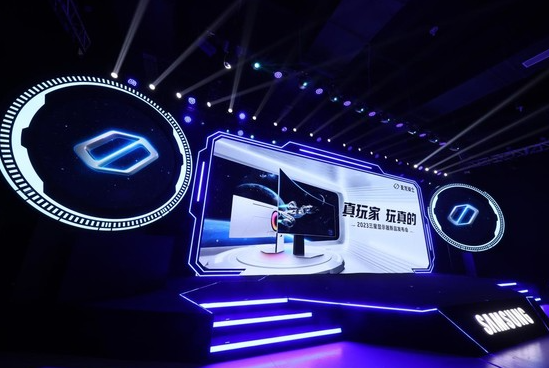 一览沉浸体验新纪元：三星OLED G9打造震撼游戏视界
