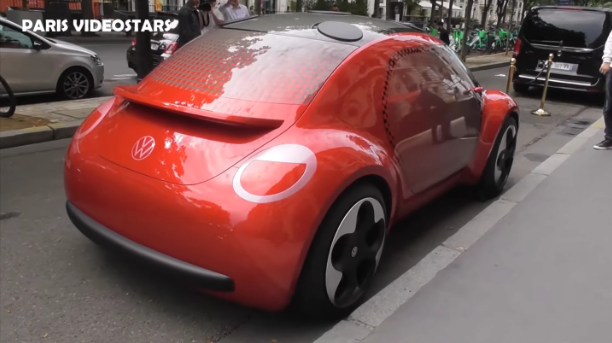 大众甲壳虫概念车现身法国巴黎,经典与未来完美融合